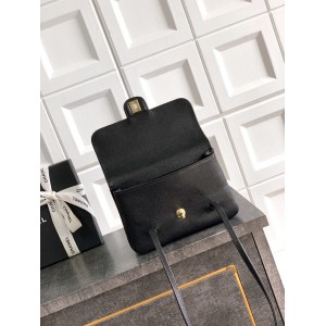 Chanel clutch with leather strap 15x22x7cm 