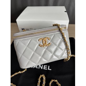 Chanel beauty vanity bag 17x9.5x8cm Bags