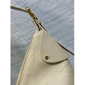 Dior Voyage Flat Macrocannage Grained Calfskin Bags