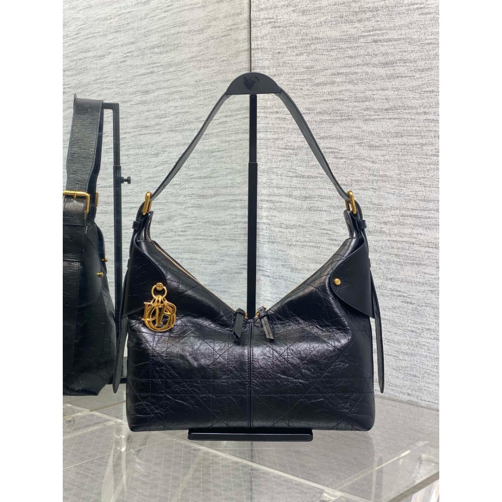 Dior Voyage Flat Macrocannage Grained Calfskin Bags