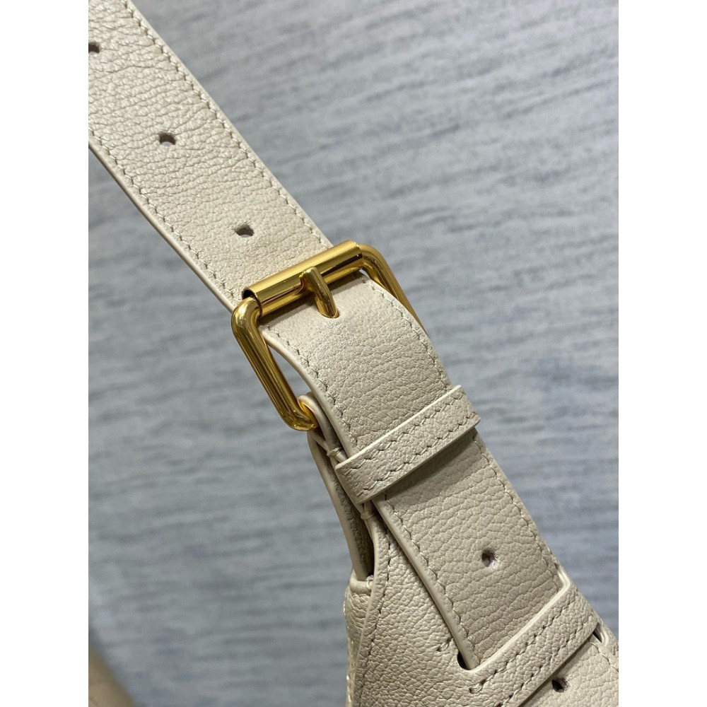 Dior Voyage Flat Macrocannage Grained Calfskin Bags