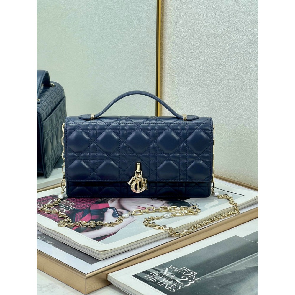 Dior My Dior mini bag 21 x 11.5 x 4.5 cm Bags