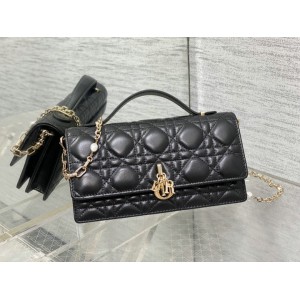 Dior My Dior mini bag 21 x 11.5 x 4.5 cm Bags