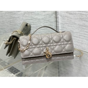 Dior My Dior mini bag 21 x 11.5 x 4.5 cm Bags