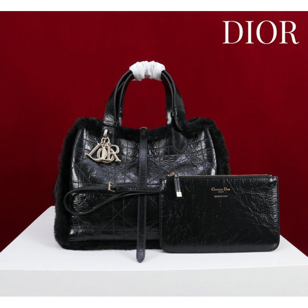 Dior Toujours shearling 28.5 x 21.5 x 17cm Bags