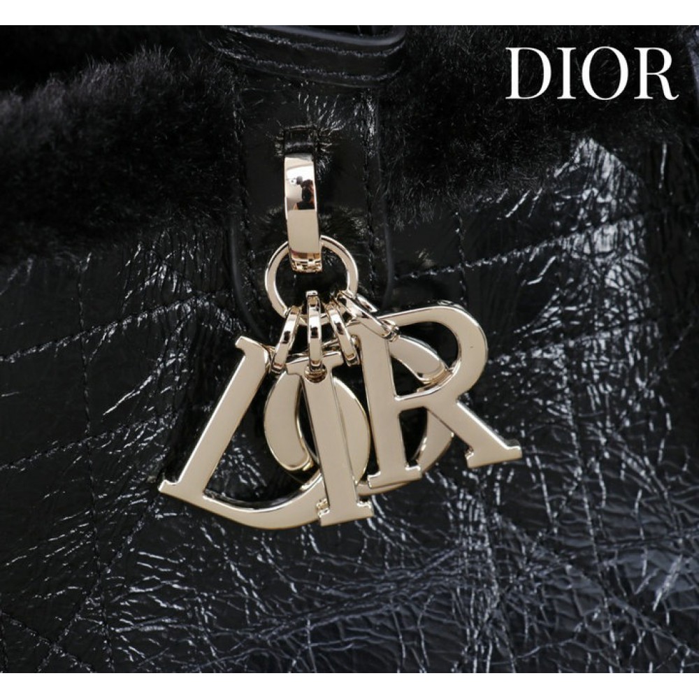 Dior Toujours shearling 37x27x21cm Bags