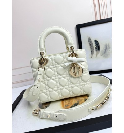 Dior Lady small size with strap 20x16.5x8cm