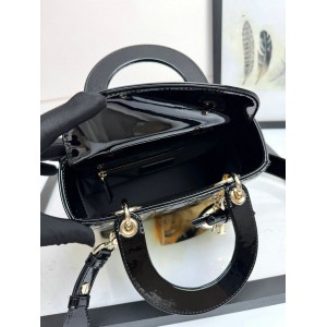 Dior Lady small size with strap 20x16.5x8cm Bags patent