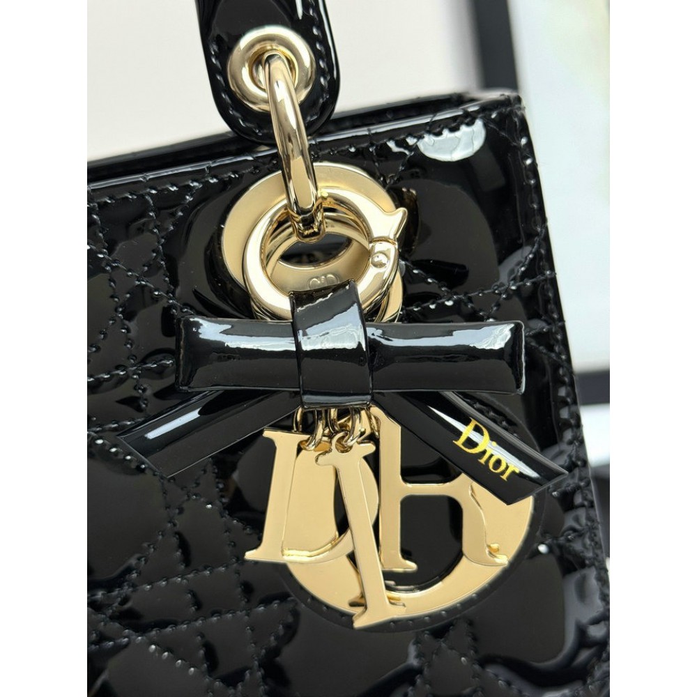 Dior Lady small size with strap 20x16.5x8cm Bags patent