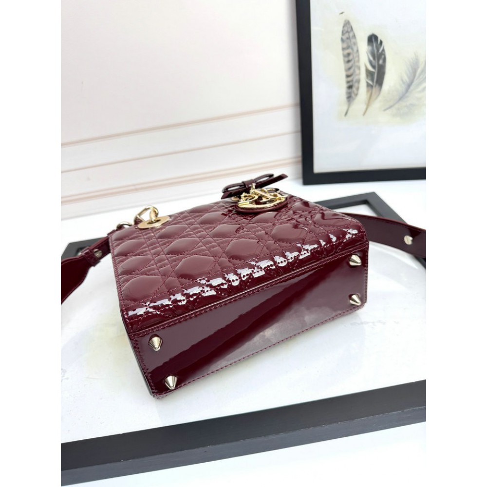 Dior Lady small size with strap 20x16.5x8cm Bags patent
