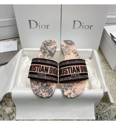 Dior slides 36 - 42 .