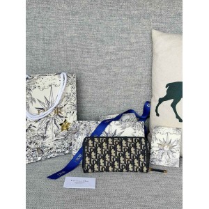Dior montaigne wallet zipped 20x11cm  Accesories