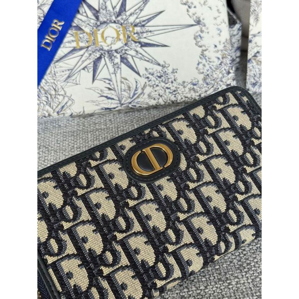 Dior montaigne wallet zipped 20x11cm  Accesories