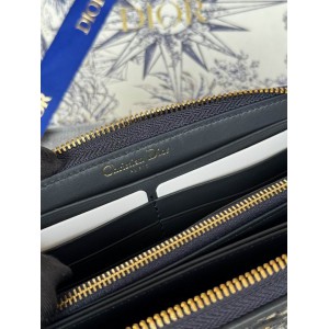 Dior montaigne wallet zipped 20x11cm  Accesories