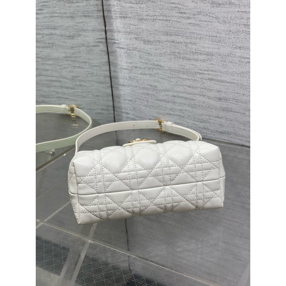 Dior jolie top handle 18,5x8,5x13cm Bags