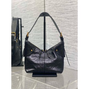 Dior Voyage Flat Macrocannage Grained Calfskin Bags