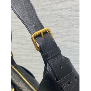 Dior Voyage Flat Macrocannage Grained Calfskin Bags