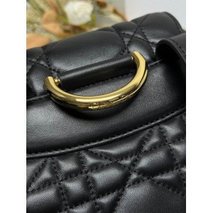 Dior caro backpack 23x27x12.5cm  Bags