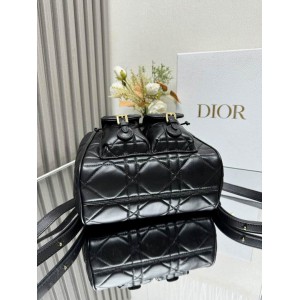 Dior caro backpack 23x27x12.5cm  Bags