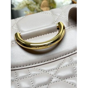 Dior caro backpack 23x27x12.5cm  Bags