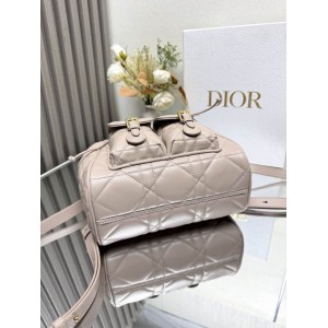 Dior caro backpack 23x27x12.5cm  Bags