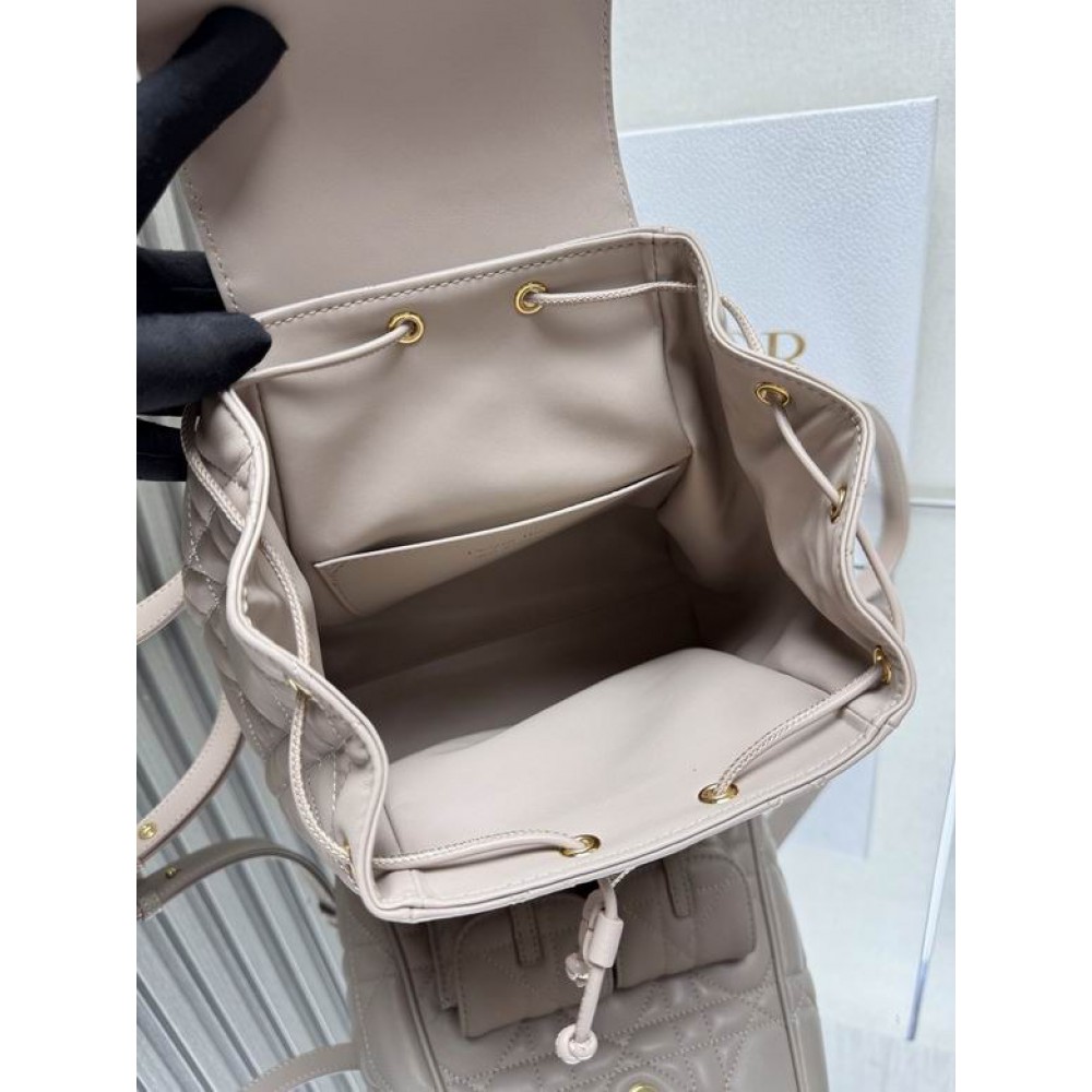 Dior caro backpack 23x27x12.5cm  Bags
