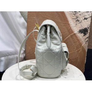 Dior caro backpack 23x27x12.5cm  Bags
