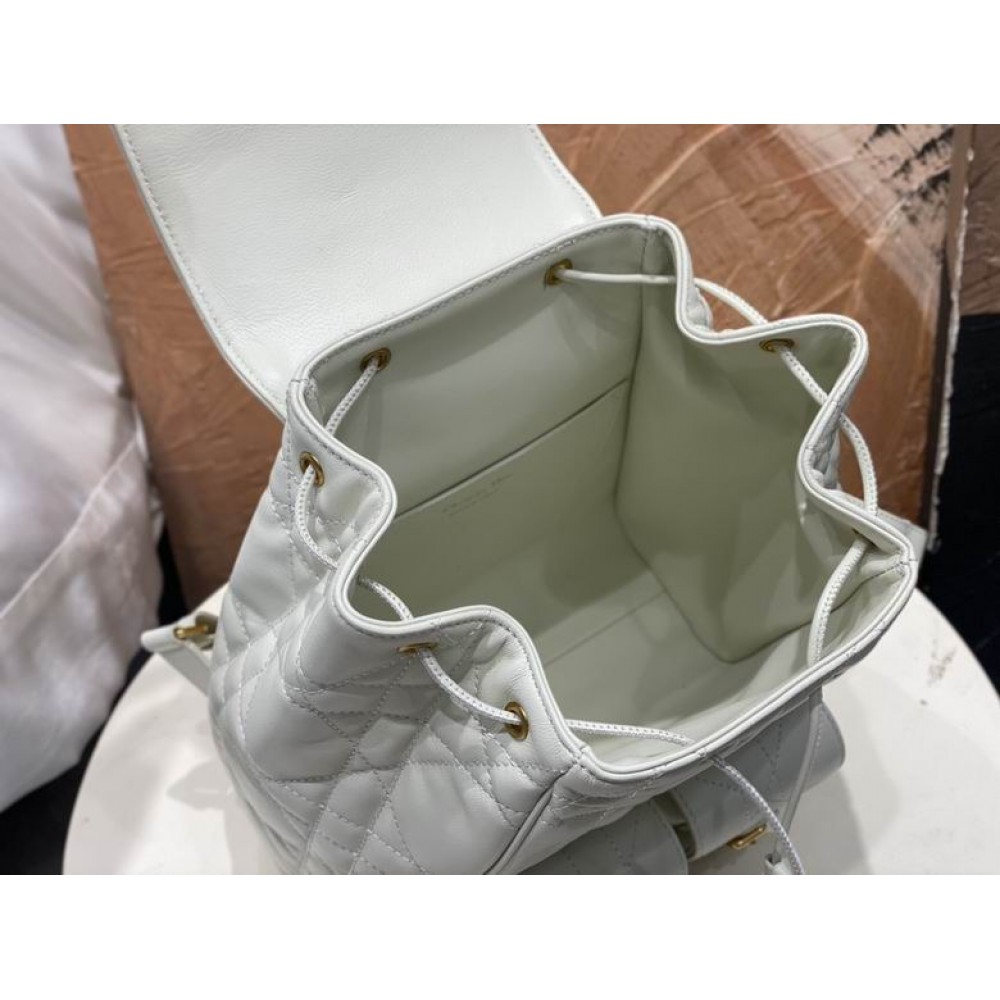 Dior caro backpack 23x27x12.5cm  Bags