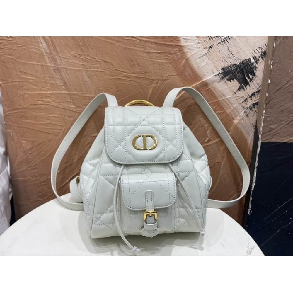 Dior caro backpack 23x27x12.5cm  Bags