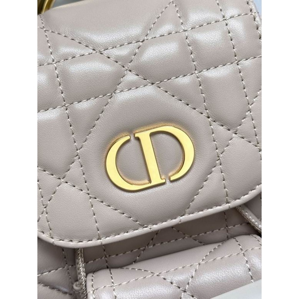 Dior caro backpack 23x27x12.5cm  Bags