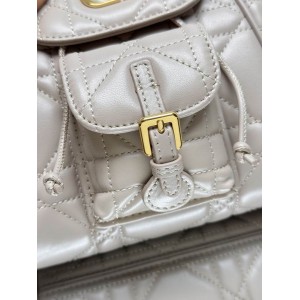 Dior caro backpack 23x27x12.5cm  Bags