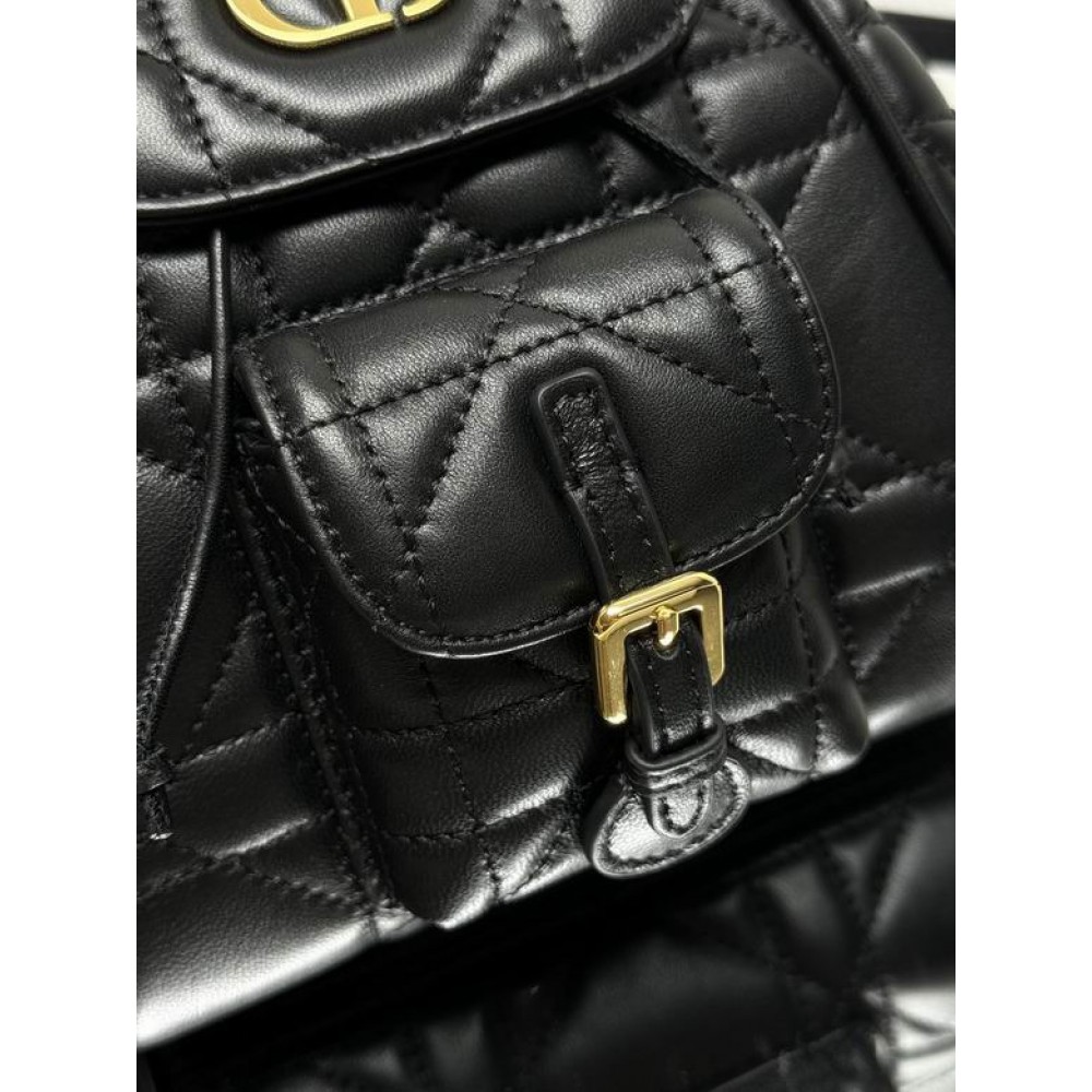 Dior caro backpack 23x27x12.5cm  Bags