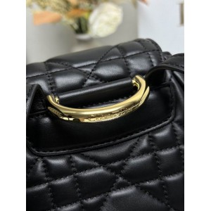 Dior caro backpack 23x27x12.5cm  Bags