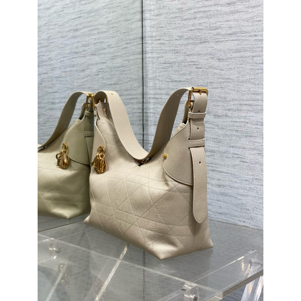 Dior Voyage Flat Macrocannage Grained Calfskin Bags