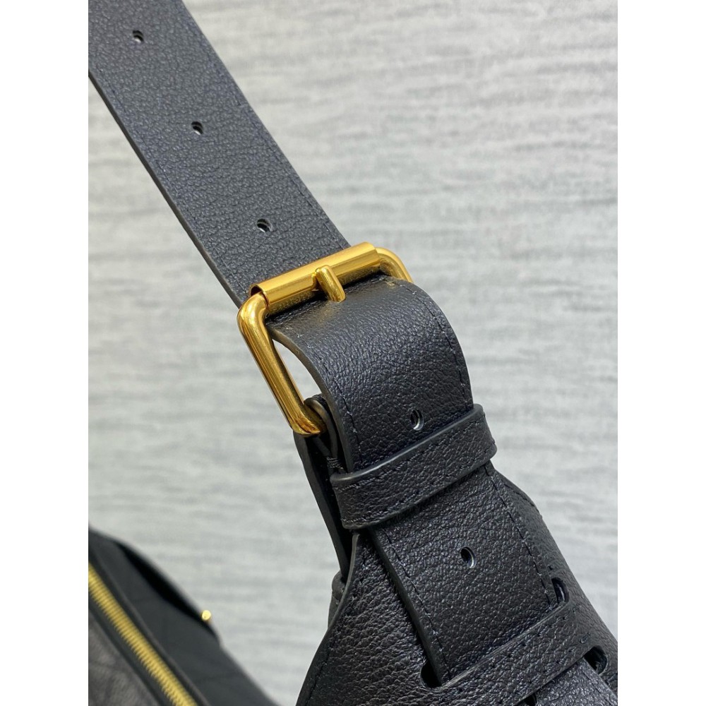 Dior Voyage Flat Macrocannage Grained Calfskin Bags