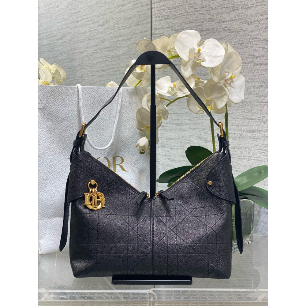 Dior Voyage Flat Macrocannage Grained Calfskin Bags