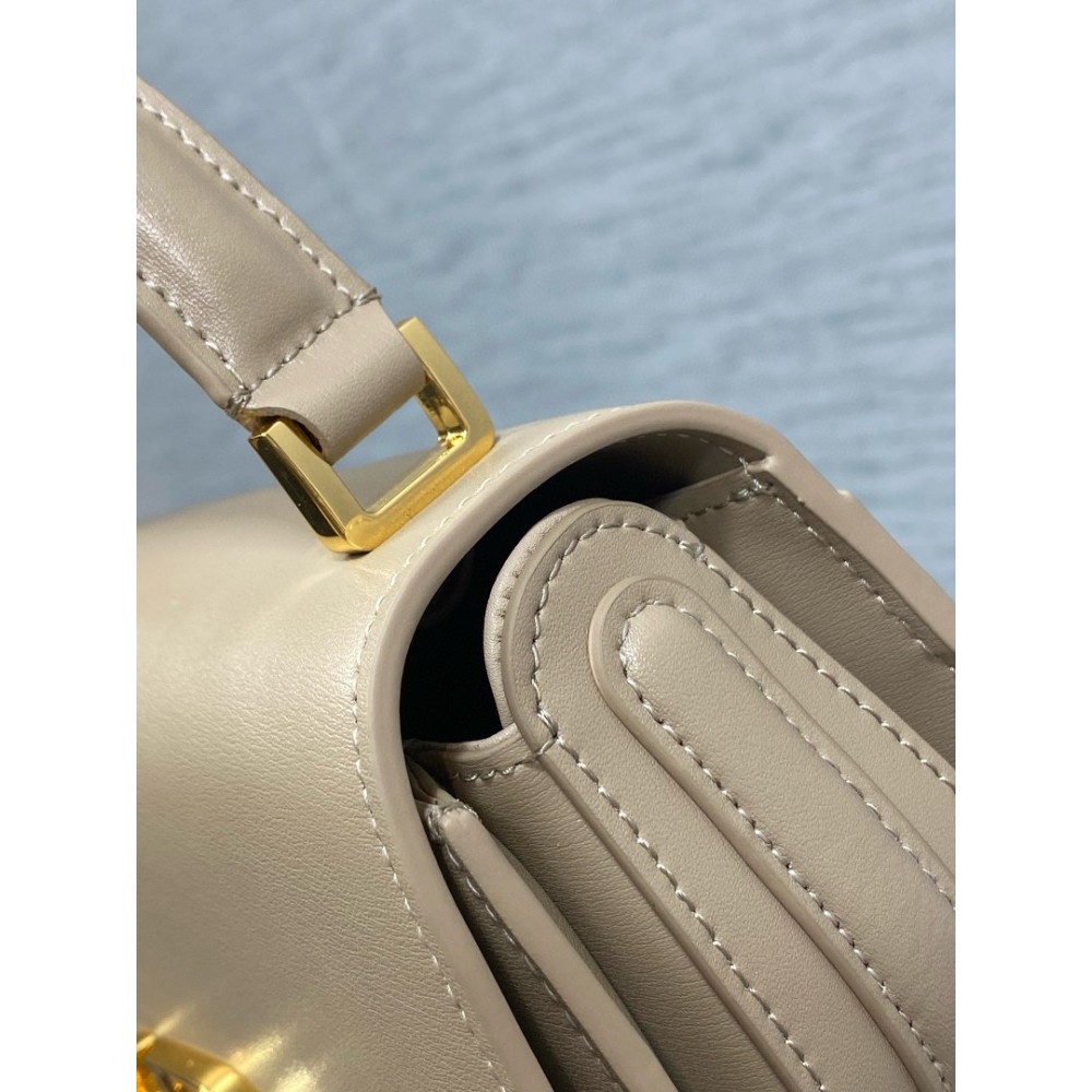 Dior montaigne 30 avenue 19x8x9cm Bags