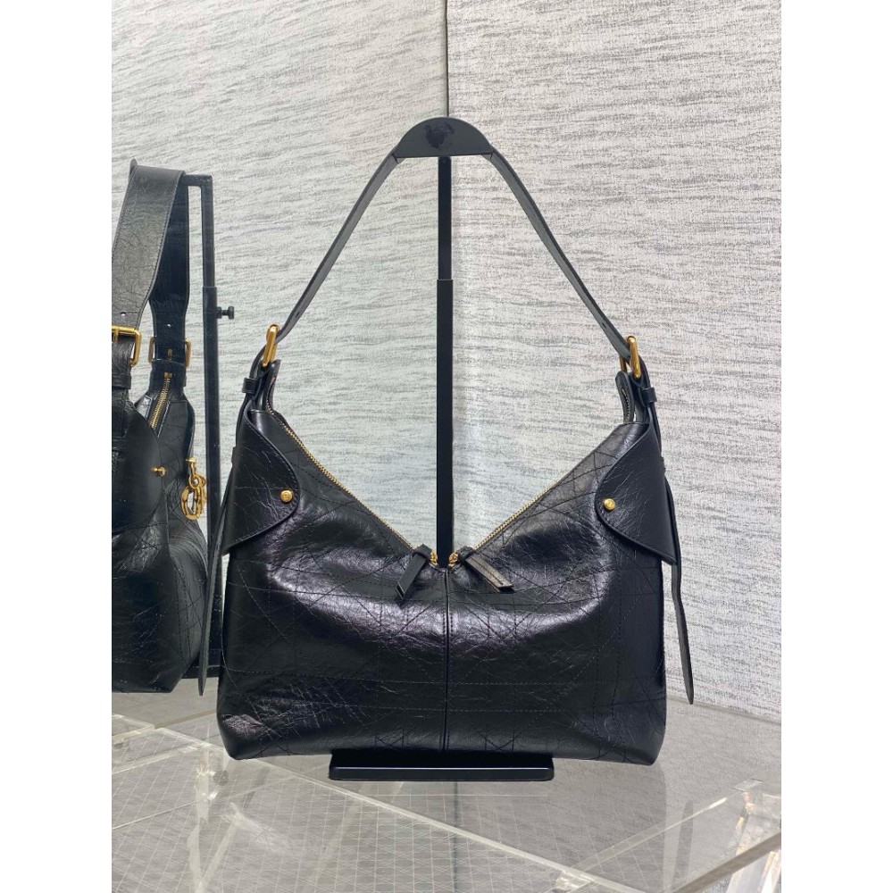 Dior Voyage Flat Macrocannage Grained Calfskin Bags