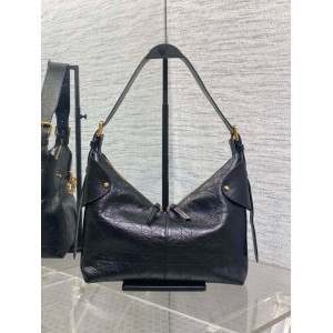 Dior Voyage Flat Macrocannage Grained Calfskin Bags