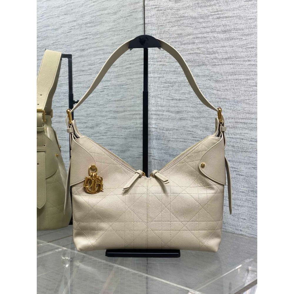 Dior Voyage Flat Macrocannage Grained Calfskin Bags