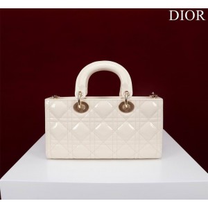 Dior Small Lady D-Joy Bag patent Lambskin 22 x 12 x 6 cm