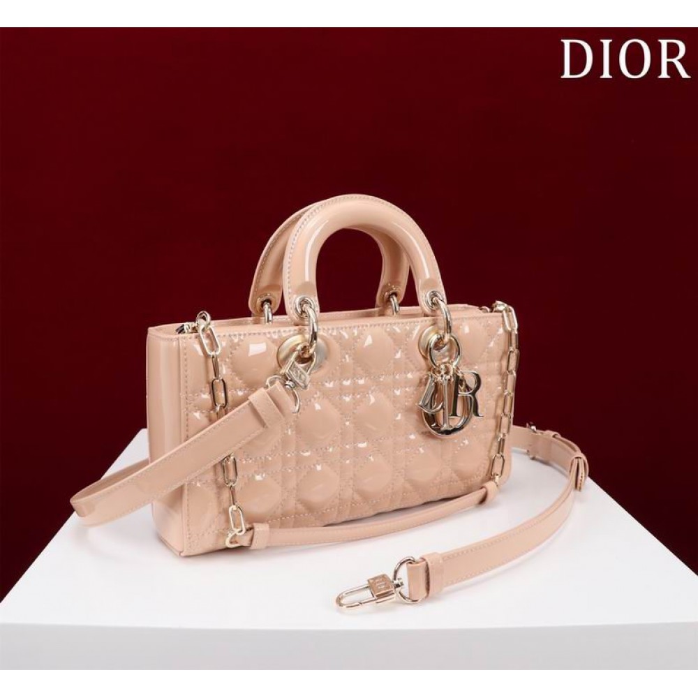 Dior Lady Medium D-Joy Bag patent Lambskin 26 x 13.5 x 5 cm