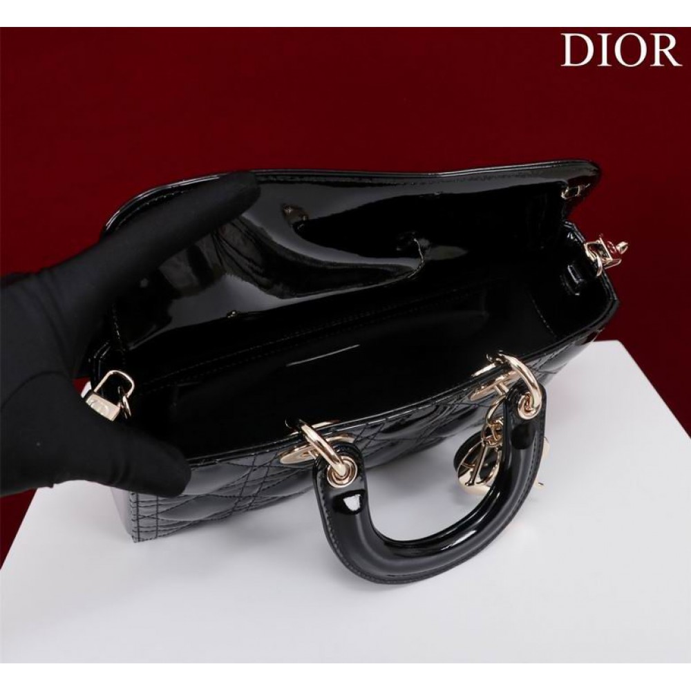 Dior Small Lady D-Joy Bag patent Lambskin 22 x 12 x 6 cm