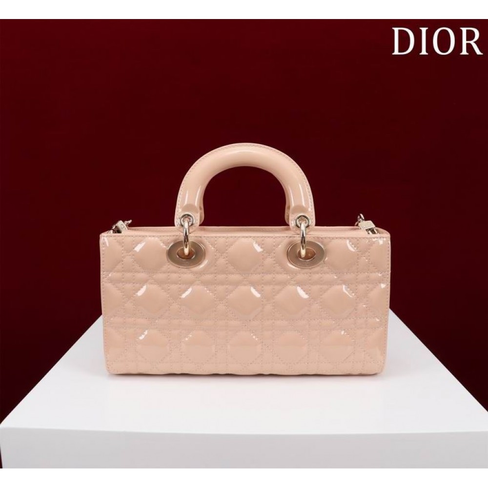 Dior Lady Medium D-Joy Bag patent Lambskin 26 x 13.5 x 5 cm