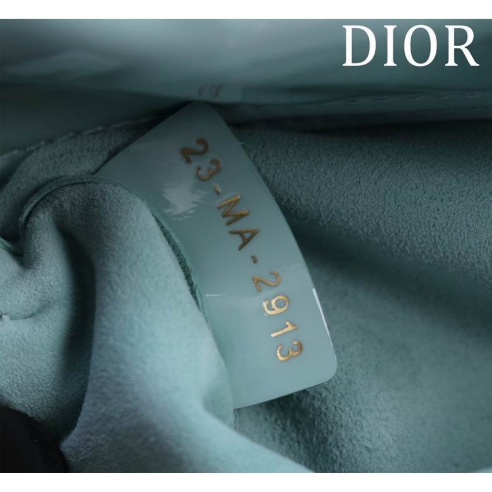 Dior Lady Medium D-Joy Bag patent Lambskin 26 x 13.5 x 5 cm