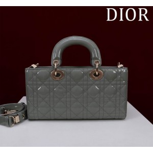 Dior Lady Medium D-Joy Bag patent Lambskin 26 x 13.5 x 5 cm