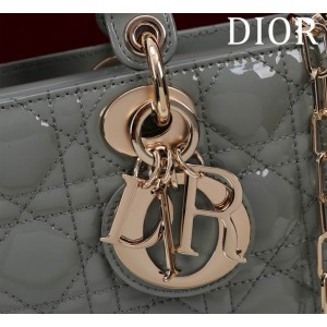 Dior Lady Medium D-Joy Bag patent Lambskin 26 x 13.5 x 5 cm