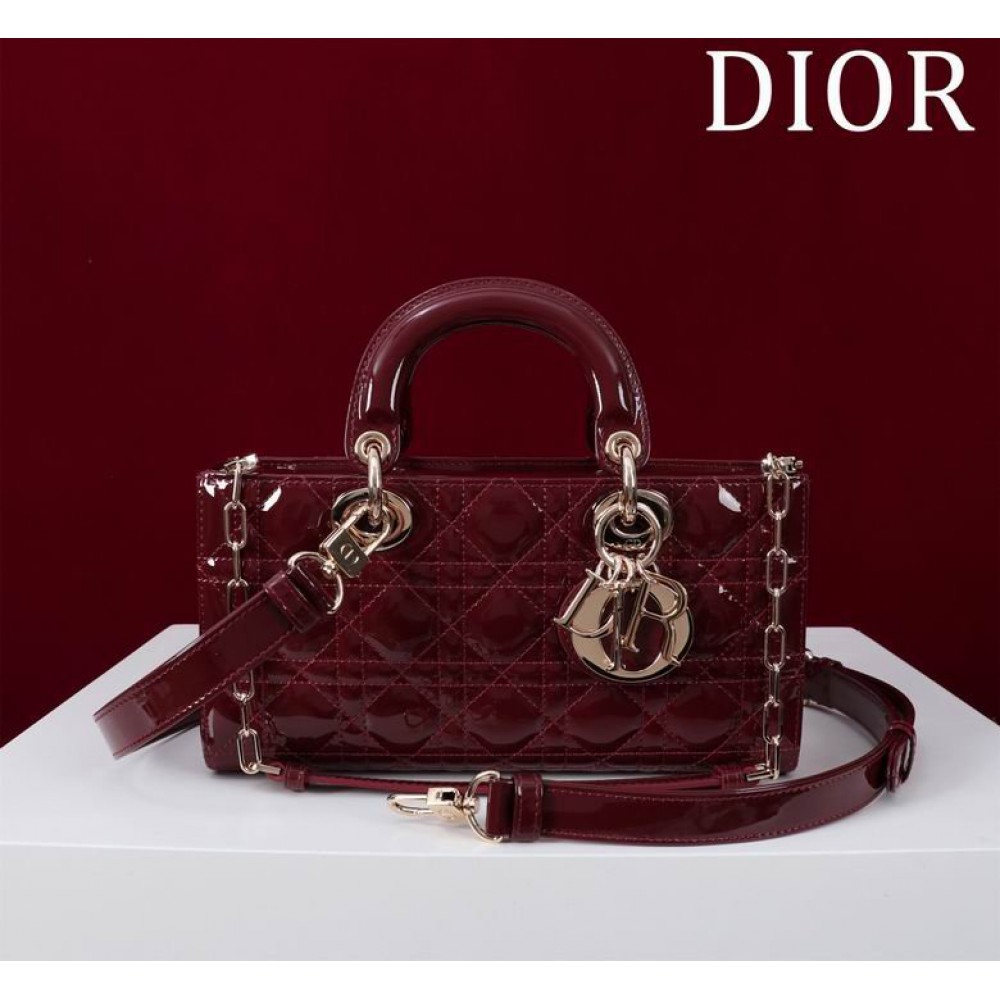Dior Lady Medium D-Joy Bag patent Lambskin 26 x 13.5 x 5 cm