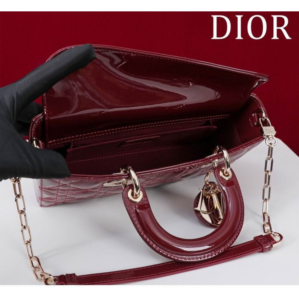 Dior Lady Medium D-Joy Bag patent Lambskin 26 x 13.5 x 5 cm