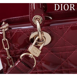 Dior Lady Medium D-Joy Bag patent Lambskin 26 x 13.5 x 5 cm